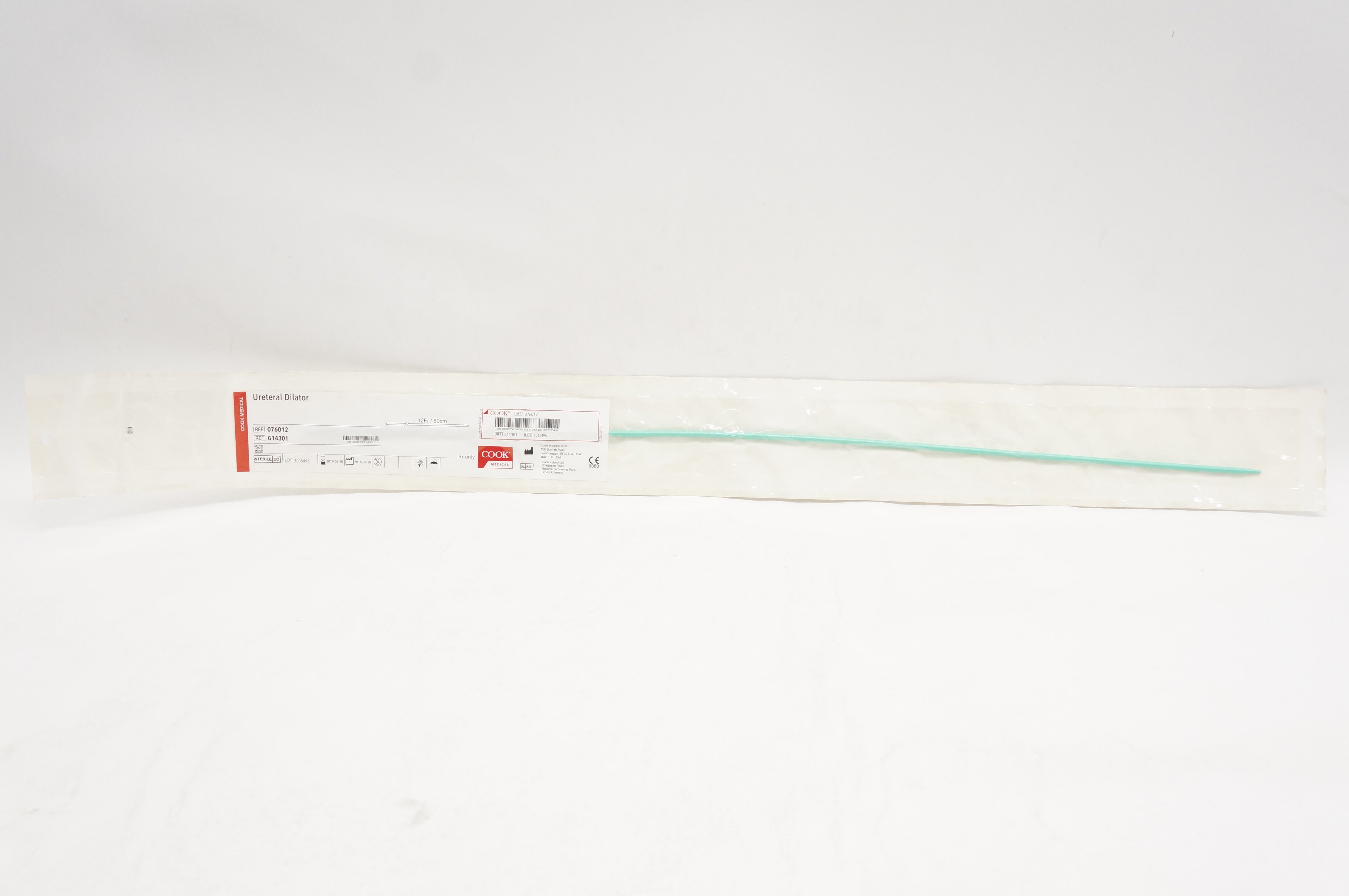 Cook Medical G14301 Ureteral Dilator 12Fr x 60cm (x)
