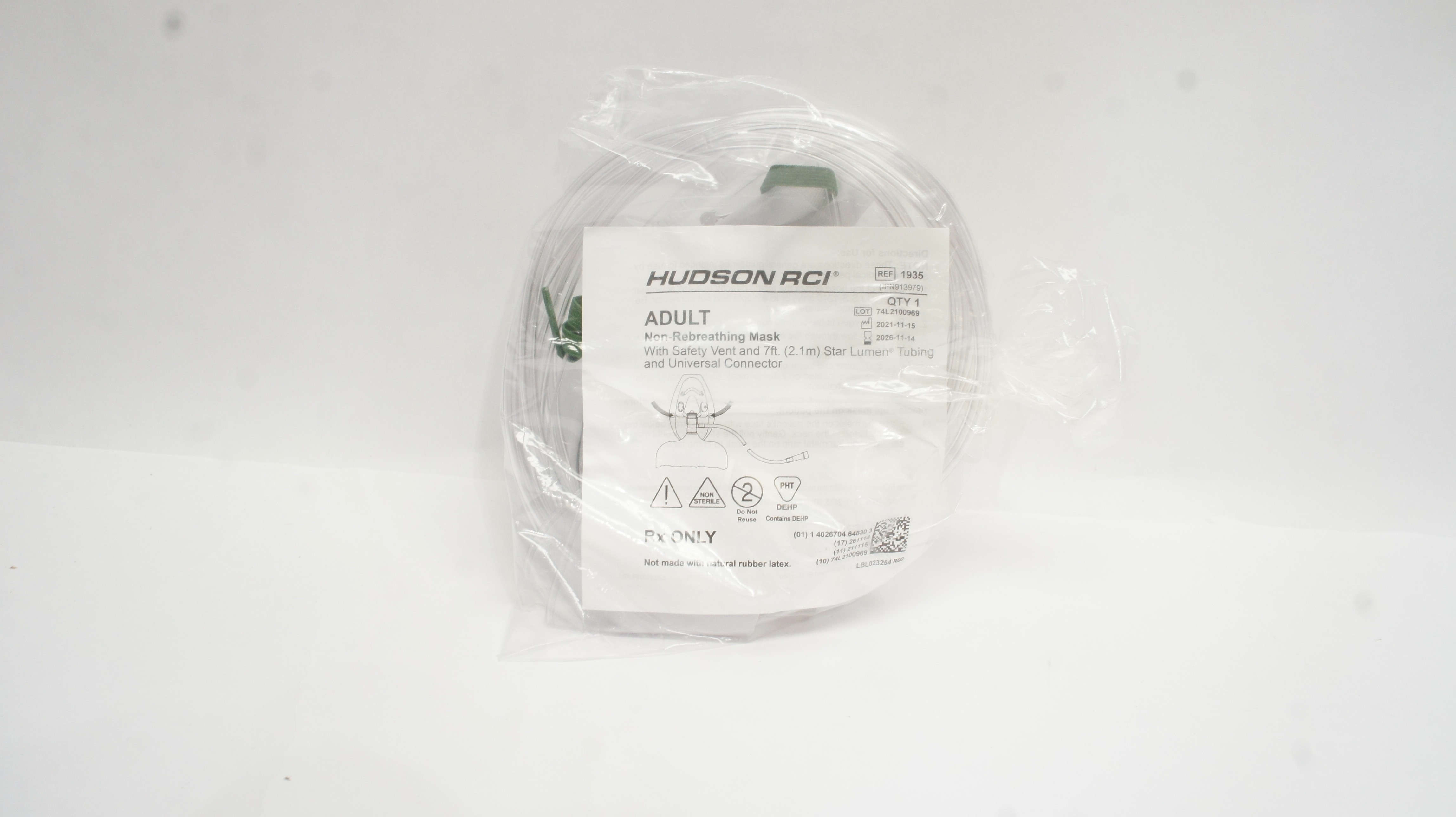 Teleflex 1935 Hudson RCI Adult Non-Rebreathing Oxygen Mask With 7ft. Tubing