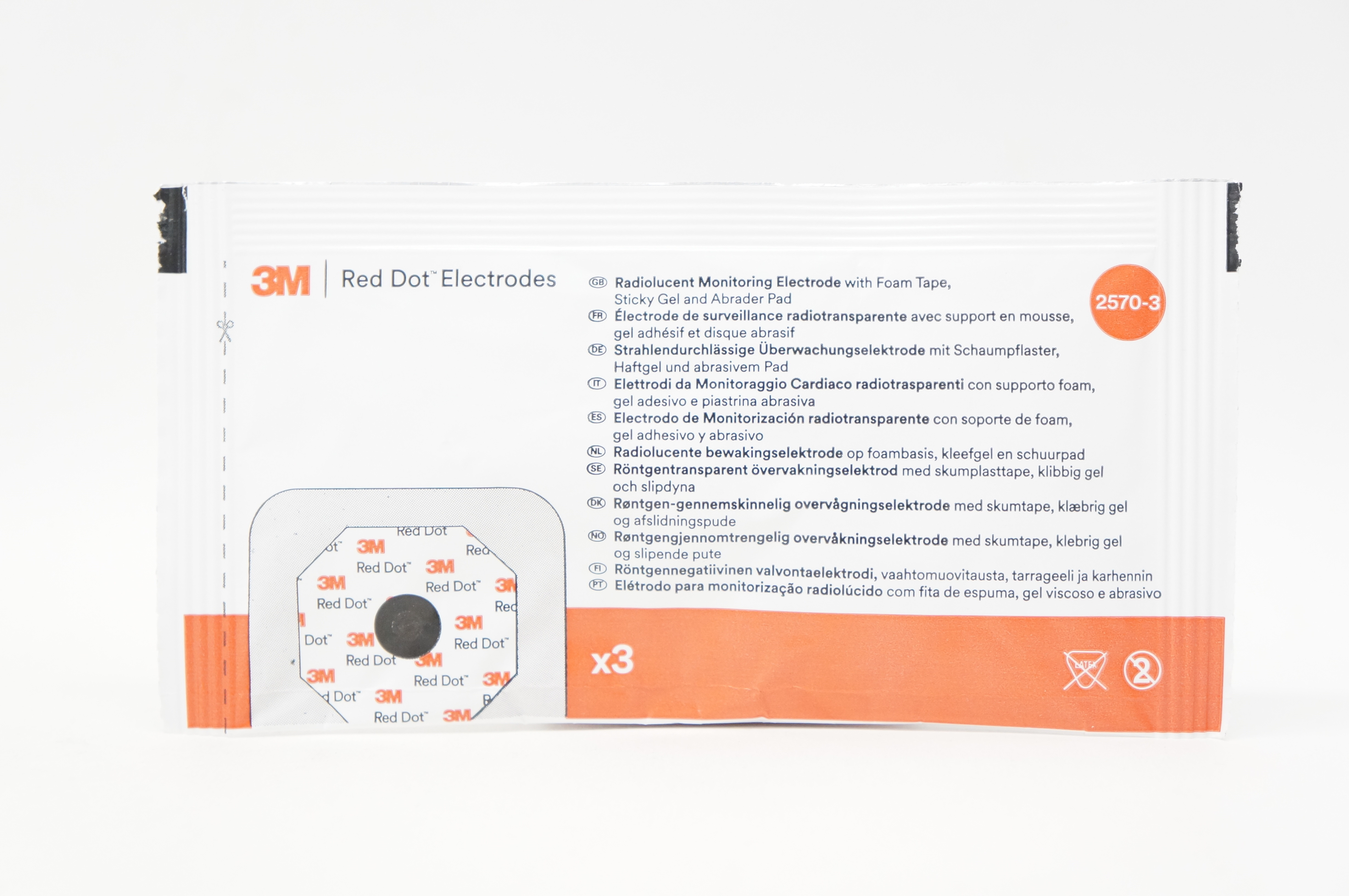 3M 2570-3 Red Dot Radiolucent Monitoring Electrode with Foam Tape (x)- Pack of 3