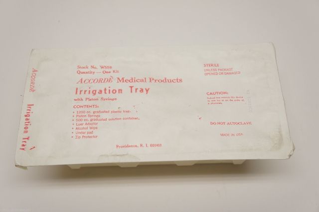 W559 ~ Accorde Irrigation Tray with Piston Syringe