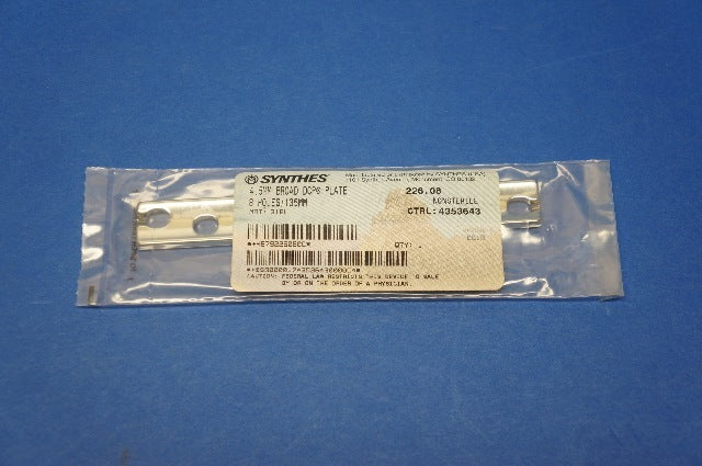 Synthes 226.08 4.5mm Broad DCP Plate 8 Holes/135mm