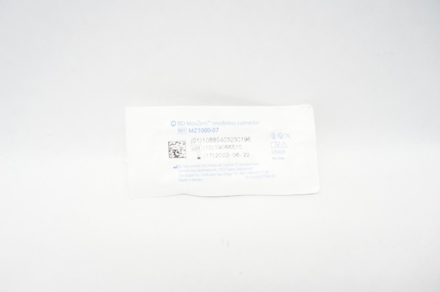 BD MZ1000-07 MaxZero Ndleless Connector (x)