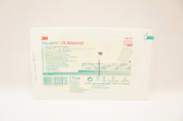 3M 1683 Tegaderm I.V. Advanced Securement Dressing 2-1/2inch x 2-3/4 inch (x)